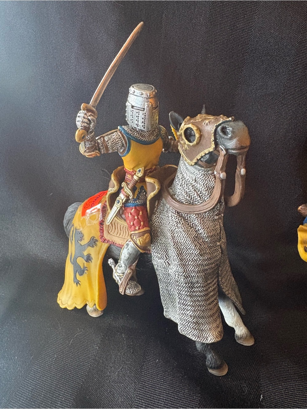 Lion Prince Knight on Horse Figure No. 70054 by Schleich World of Knights ©2007